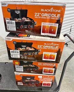 Blackstone 22" Griddle Tabletop griddle with hood(brand new)