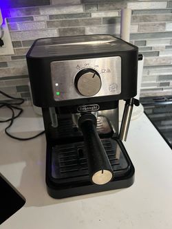 Used  De'Longhi Stilosa Manual Espresso Machine