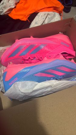 Brand new size 10 adidas football cleats