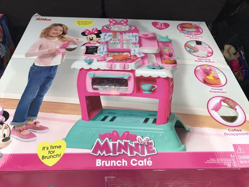 Minnie Mouse Brunch Cafe Kitchen for Sale in New Milford, NJ OfferUp