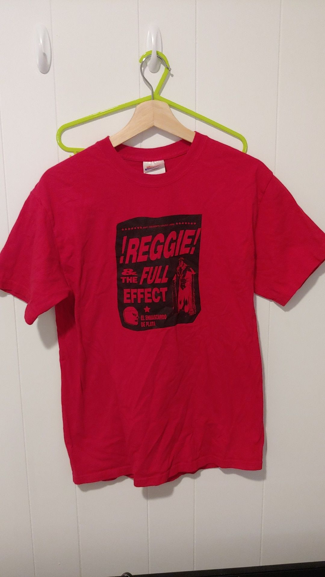 Reggie and the full effect band shirt medium