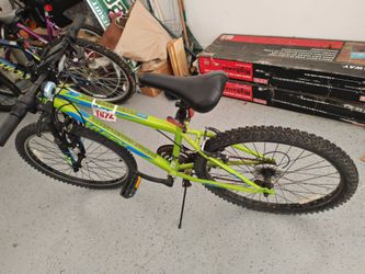 Huffy Alpine 24" Mountain Bike - Neon Green