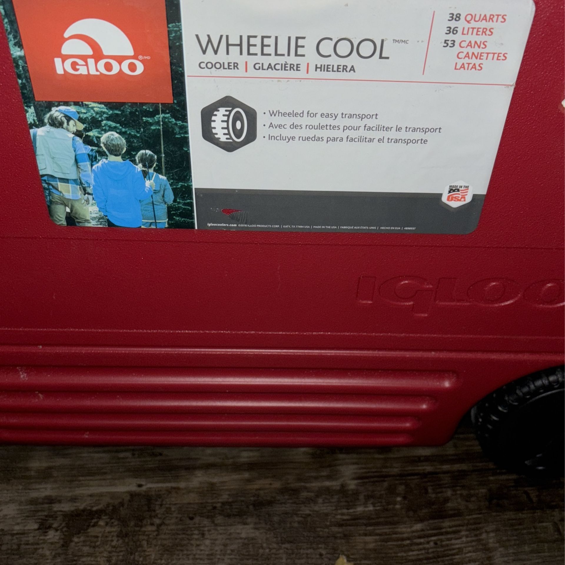 Igloo’s 38 Qt Wheelie Cooler