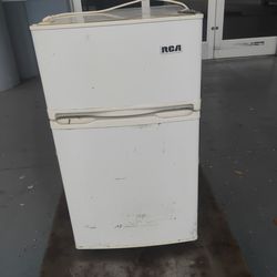 Small frig/freezer