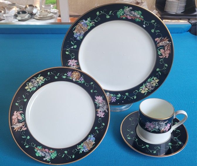 Franciscan Fine China Bone Rafiki BK Plate Jane St Gaston-Jungle Animals on Rim Set of 4