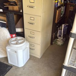 4 Drawer File Cabinet