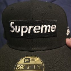 Supreme Hat 