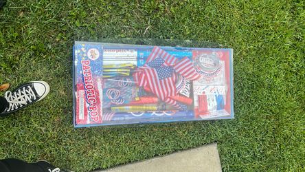Patriotic-Pop Party Favor Set