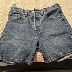 $20 Levi’s 501 Jean Shorts 