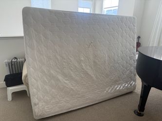 Free queen size box spring bed