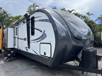 2018 HEMISPHERE 30FT