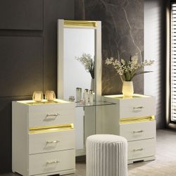 Elegant vanity And Stool With LED Lights 