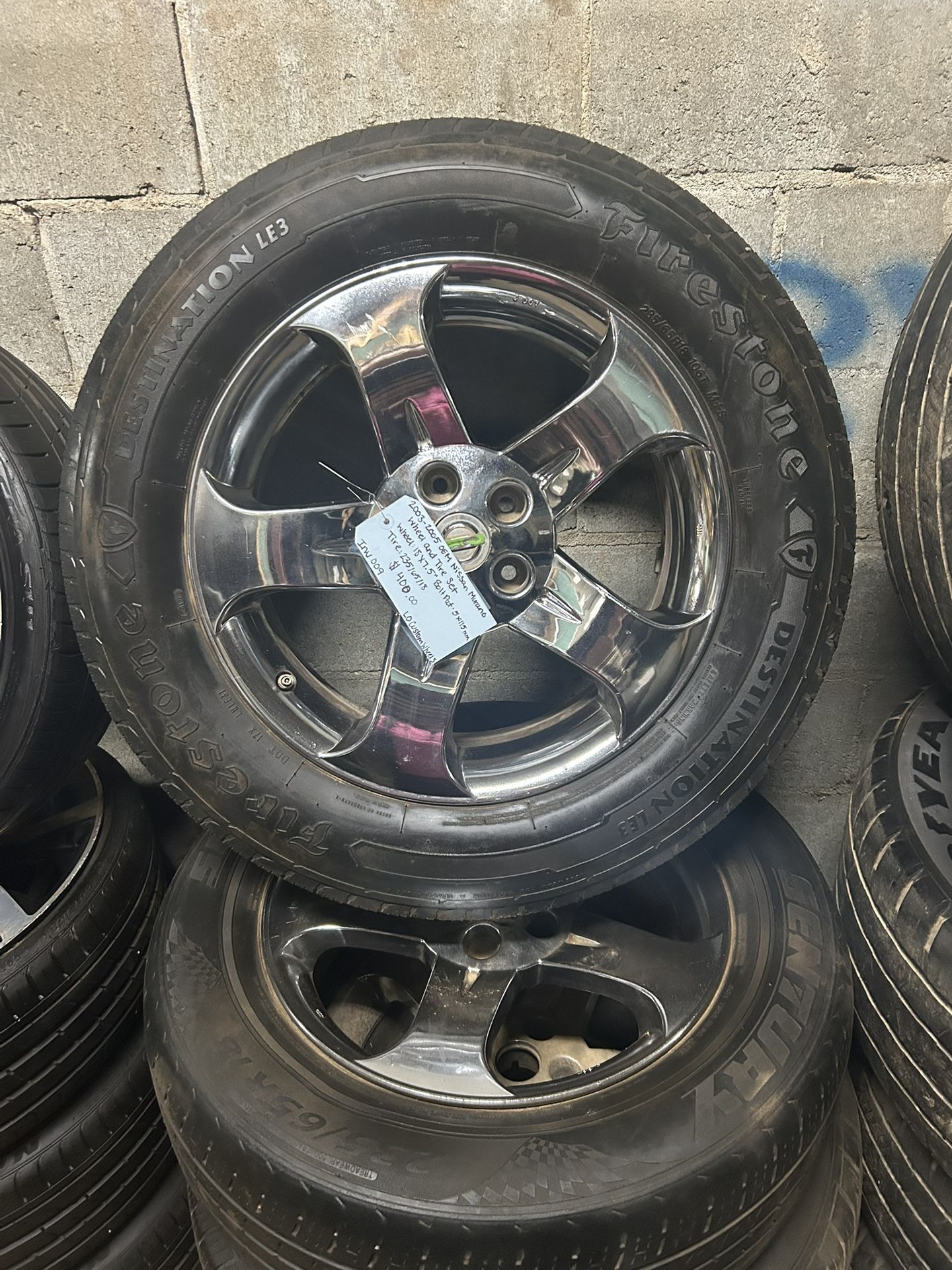 2003-2005 OEM Nissan Murano 18” chrome wheel and tire set