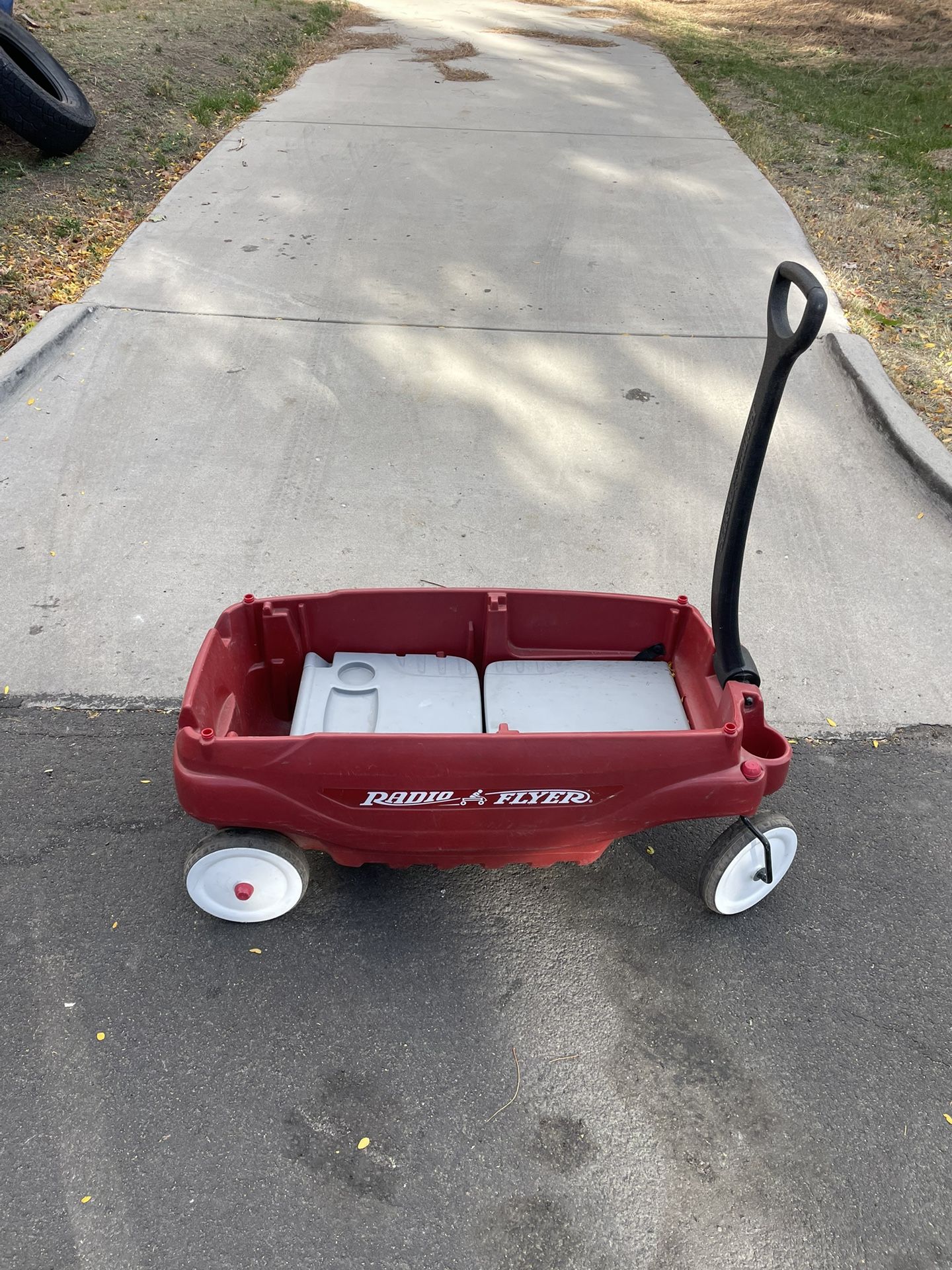 Radio Flyer Ultimate Flex Wagon