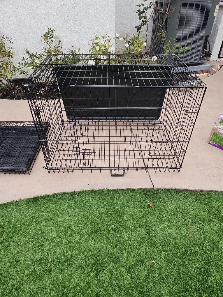 Dog Crates (2)
