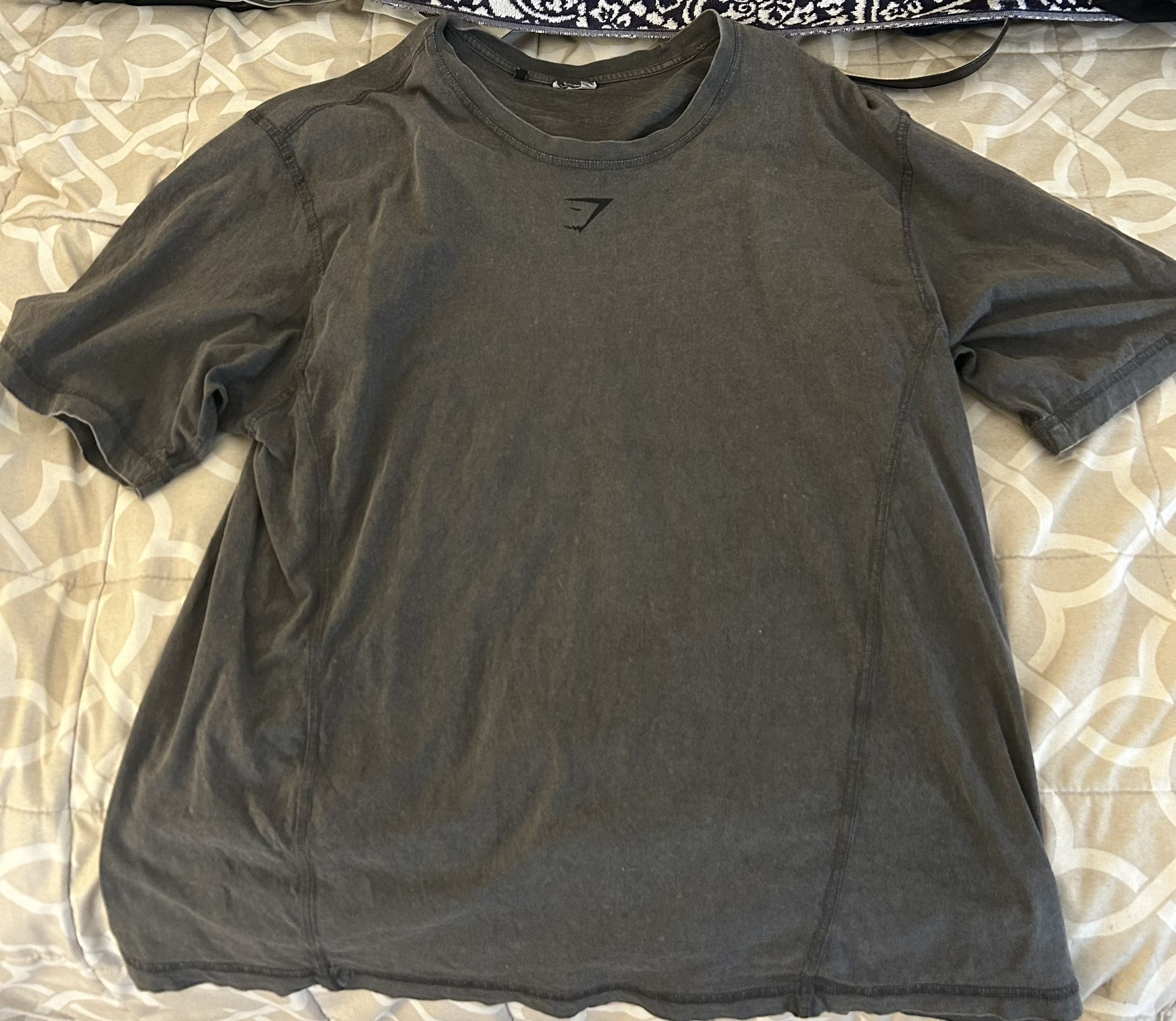 Grey gym shark T-shirt