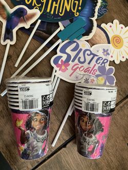 Encanto Cups And Decorations