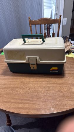 Plano Fishing Tackle Box 