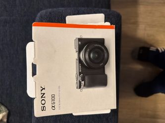 Sony a6100