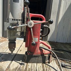 Magnetic Drill