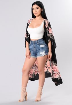 Fashion Nova kimono