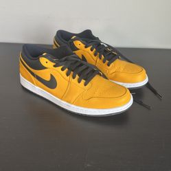 Nike Jordan 1 Low - Men’s 10.5