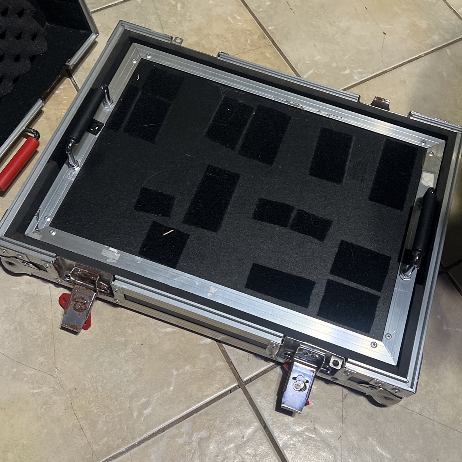 Gator G TOUR PEDALBOARD SM ATA Wood Tour Case