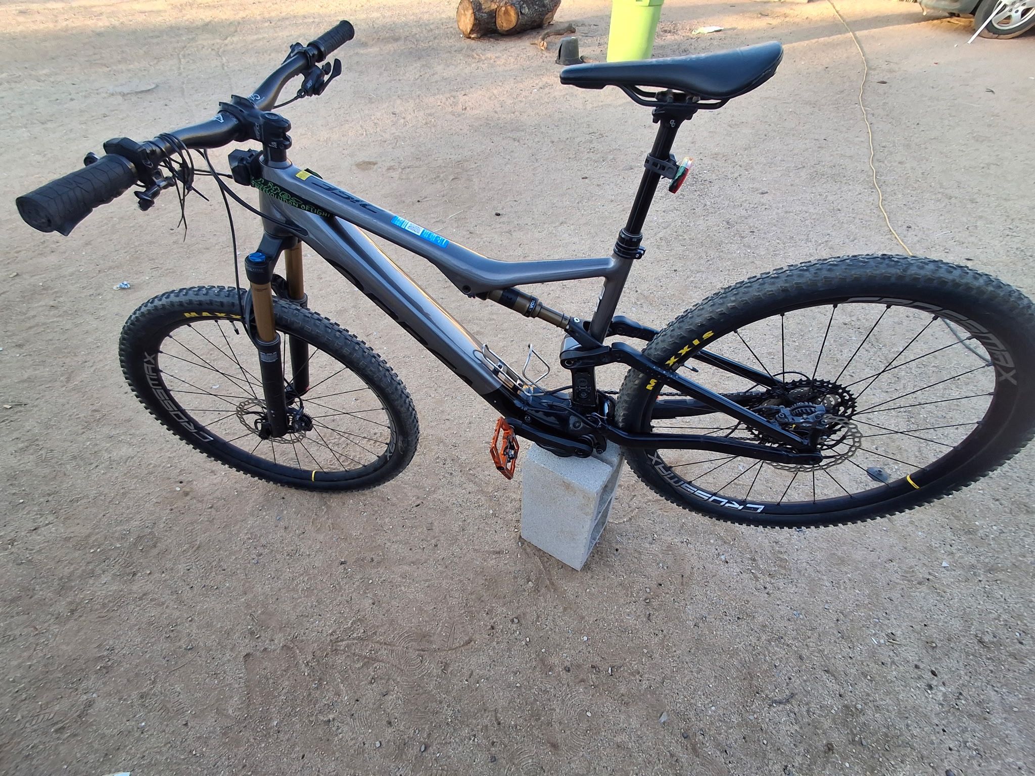 2025 Orbea Rise Bike