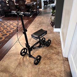 Knee Walker 