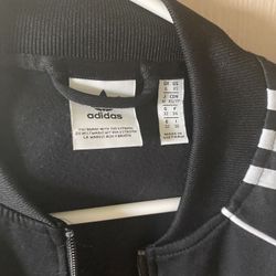 Adidas Woman   Black Zip Up Jacket Size  S 