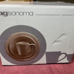 Tag Sonoma 16 piece dinnerware set