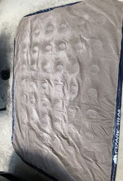 OZARK TRAVL-Inflatable Bed!