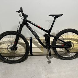 Trek Fuel Ex 5 19.5 27.5