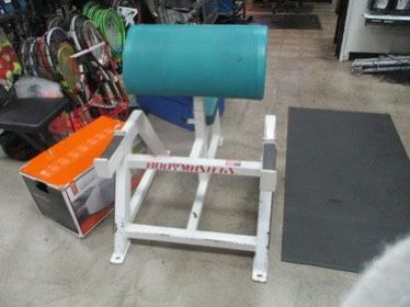 Used Body Masters Preacher Curl Spider Curl Bicep Weight Bench Commercial Gym (Read Description)