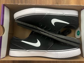 Nike Janoski