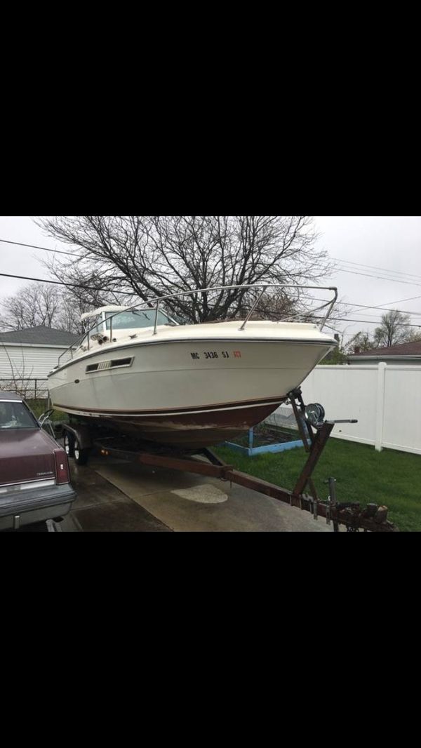 1979 sea ray 240 weekender
