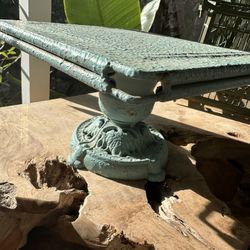 MOVING SALE.  Vintage Pie Pastry