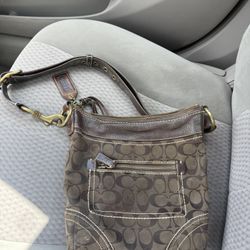 Coach Vintage Purse Leather Brown 