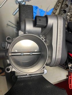 2007 Dodge Charger 3.5L Throtthe Body