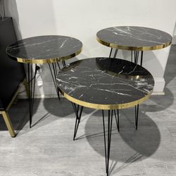 Set of 3 tables in different heights