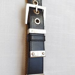 ORIGINAL &  FASHION **DOLCE & GABBANA** SILVER-BUCKLE-BLACK-LEATHER BELT SZ XS MODE IN ITALY (#TG142)  LENGTH: 34 X 1.5 INCHES.