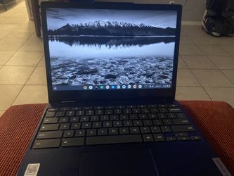 Lenovo IdeaPad Slim 3 Chromebook