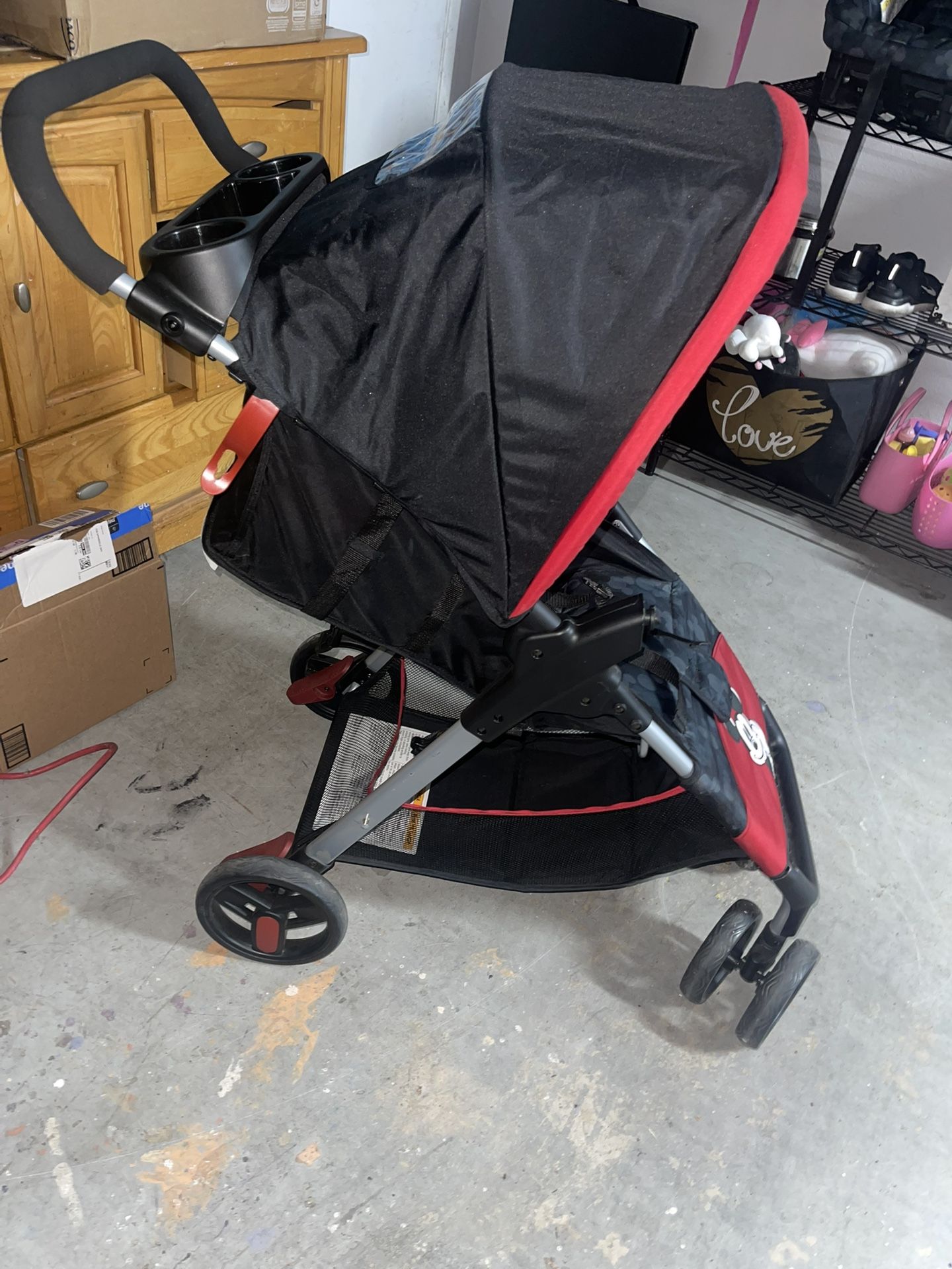 MICKEY MOUSE STROLLER