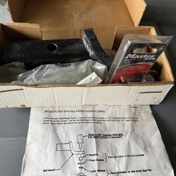 Nissan 5,000 Lb row hitch and ball OEM