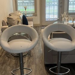 Set of 2 Leather Bar Stools