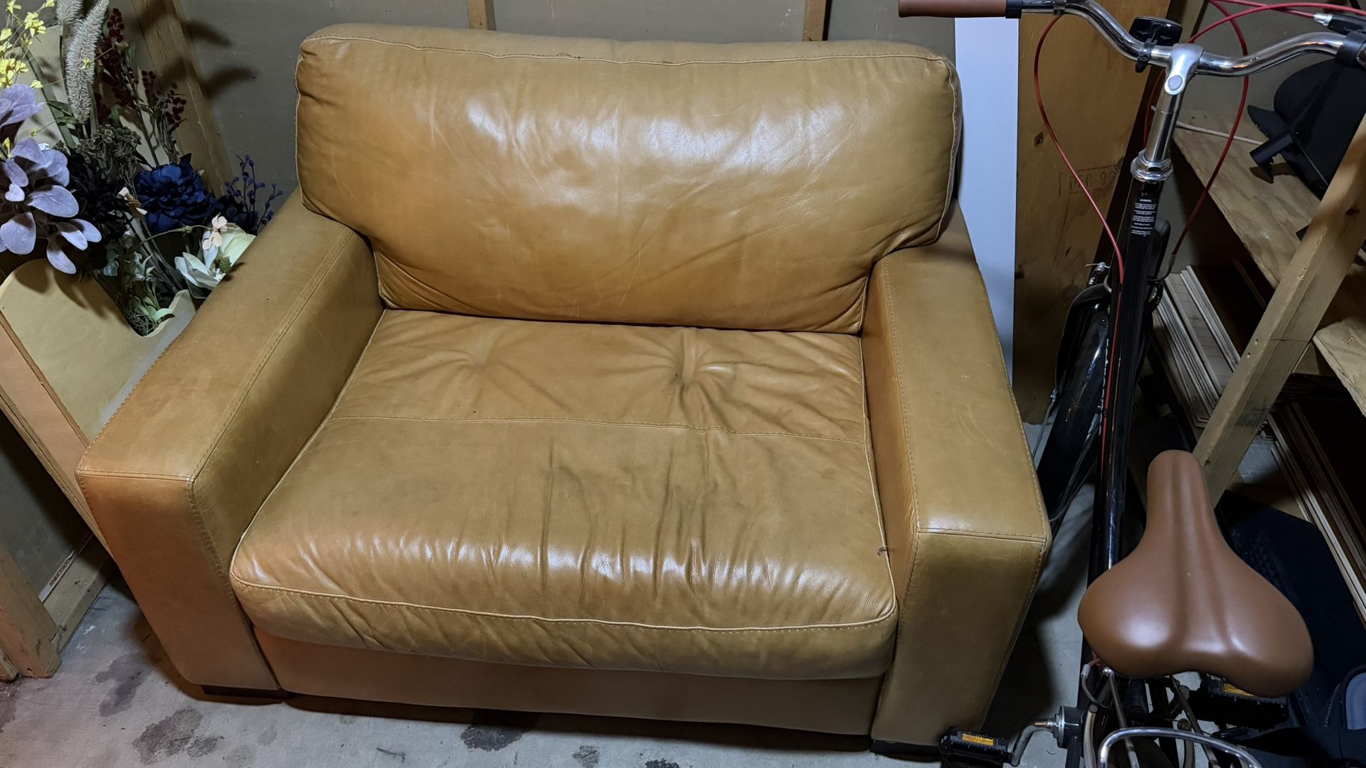 Loveseat Couch/ Sofa