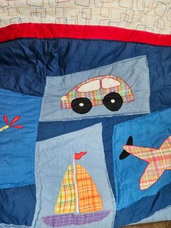 Twin size quilt and Standard sham. Excellent condition