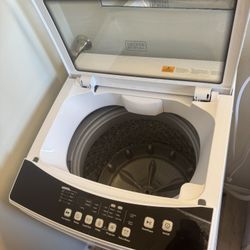 Laundry And Dryer Together