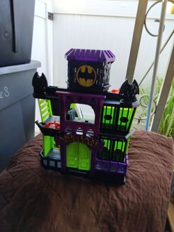 Arkham Asylum Toy