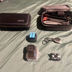 gopro 10 Black with accessories